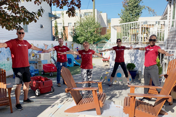 Team in Calgary, AB volunteer at The Children’s Cottage Society